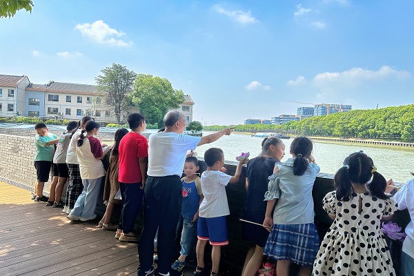 1692581770426617.jpg 八坼社区:处暑秋意浓 童心运河情4--.jpg