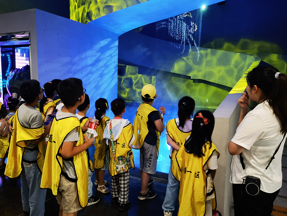 1693903387102058.png 1693903419599.png