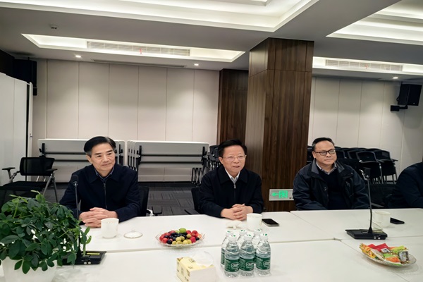 【震泽镇】孚杰集团公司关工委举行成立揭牌仪式4.jpg