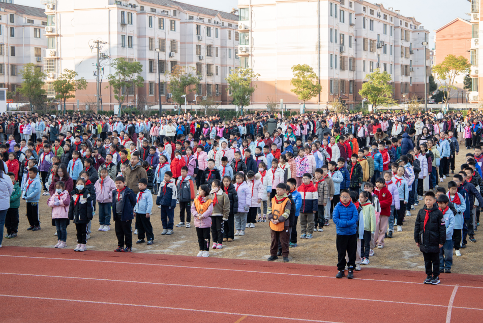 1734318854216578.png 7.png