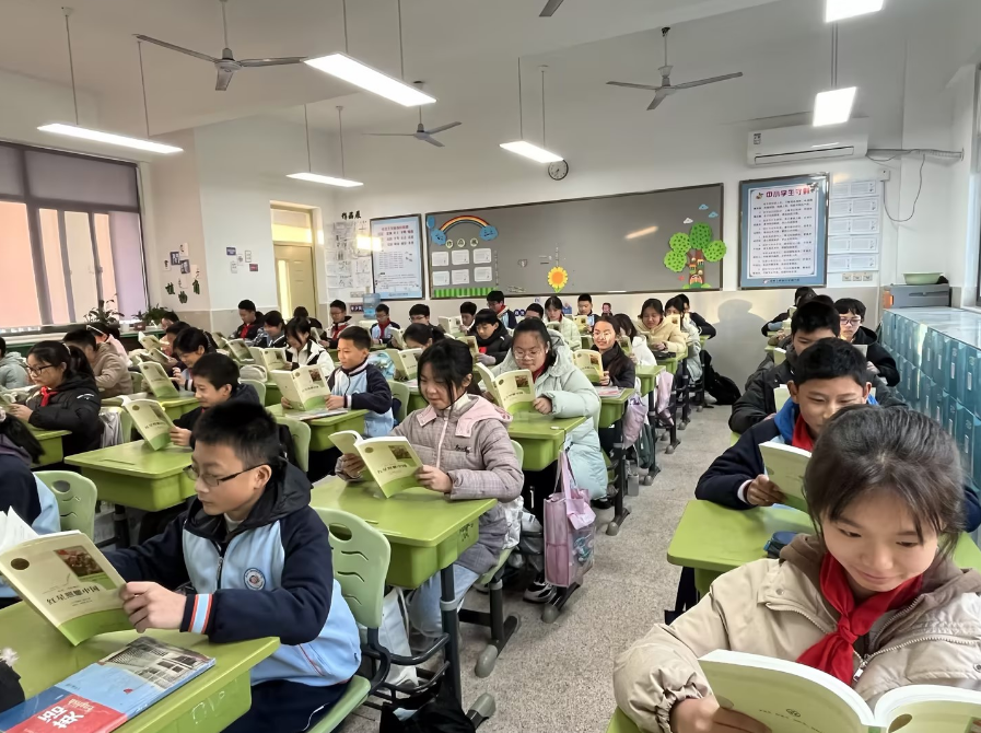 1734318916565609.png 3.png