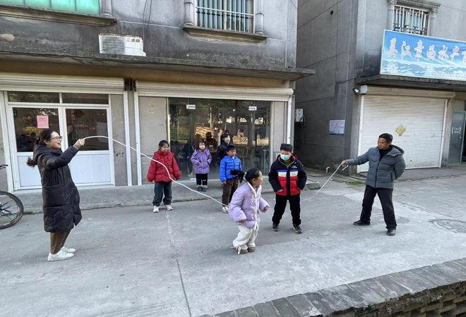横扇街道安湖村开展“缤纷的冬日”活动3.png