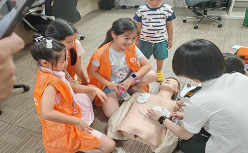 熙岸社区：探索地铁奥妙 感受城市脉搏2-副本.jpg