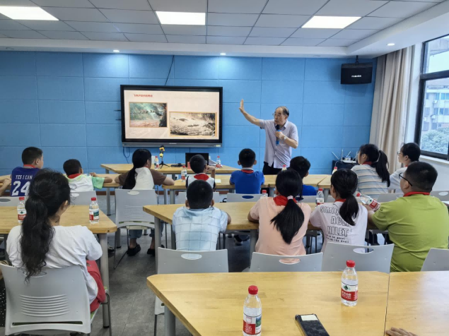 张家港市七彩夏日活动小结.1docx444.png