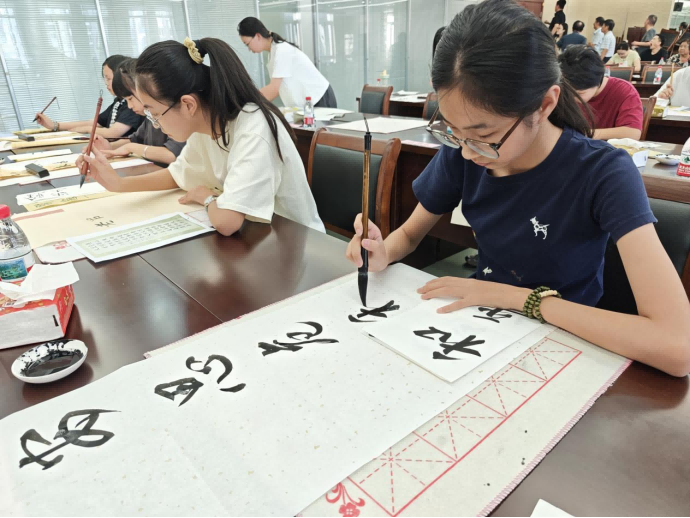 张家港市七彩夏日活动小结.1docx2769.png