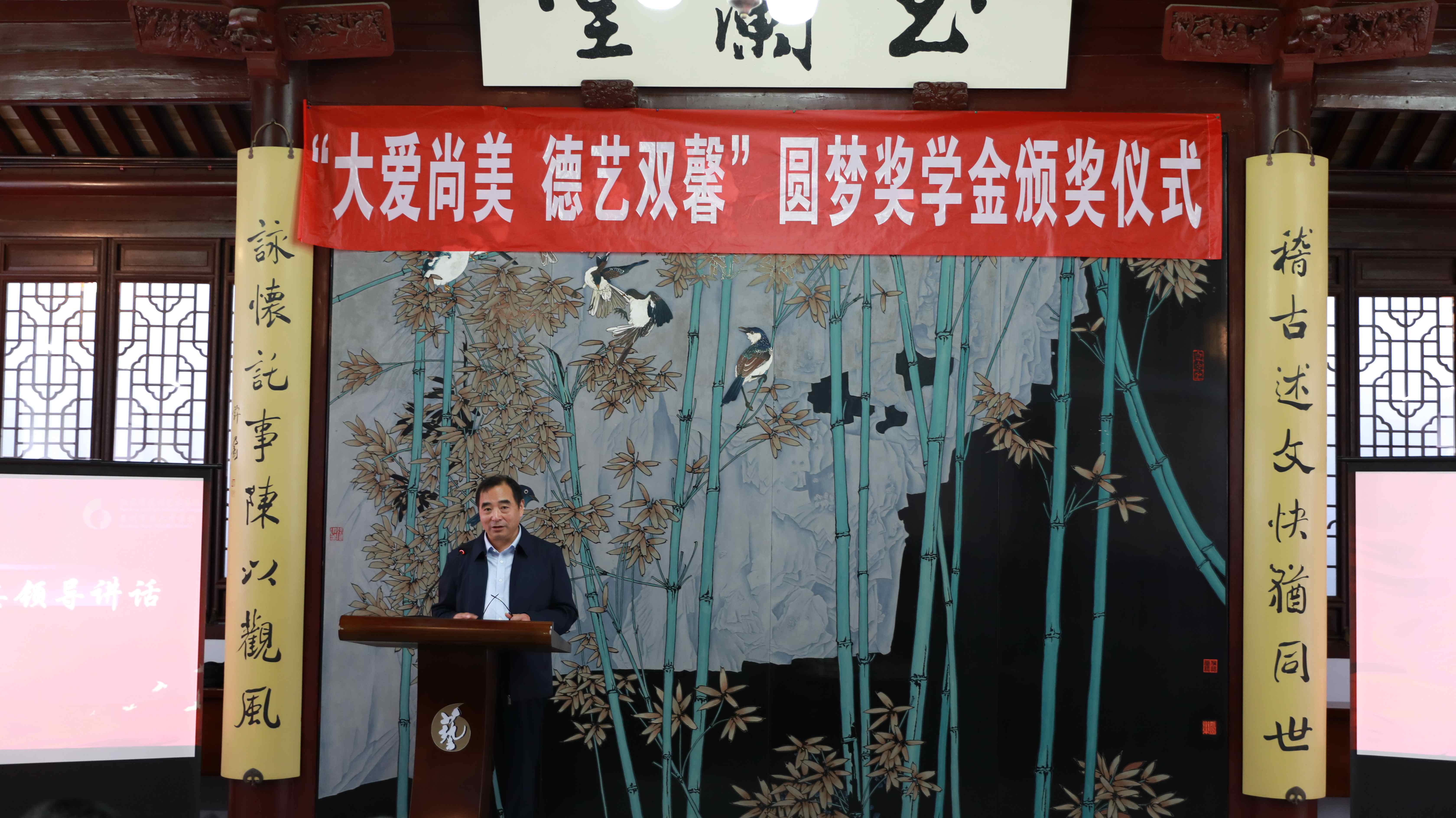 1763102763332807.jpg 5I8A1342.jpg